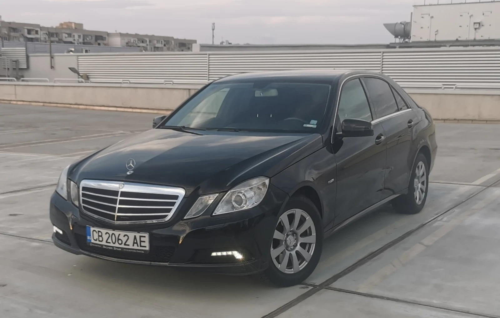 Mercedes-Benz E 250  - изображение 2