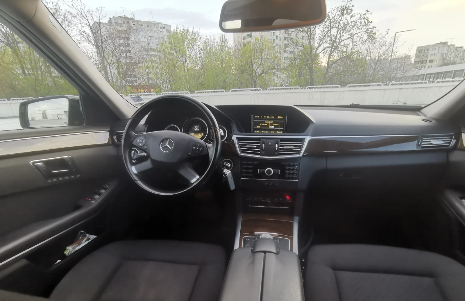 Mercedes-Benz E 250  - изображение 9