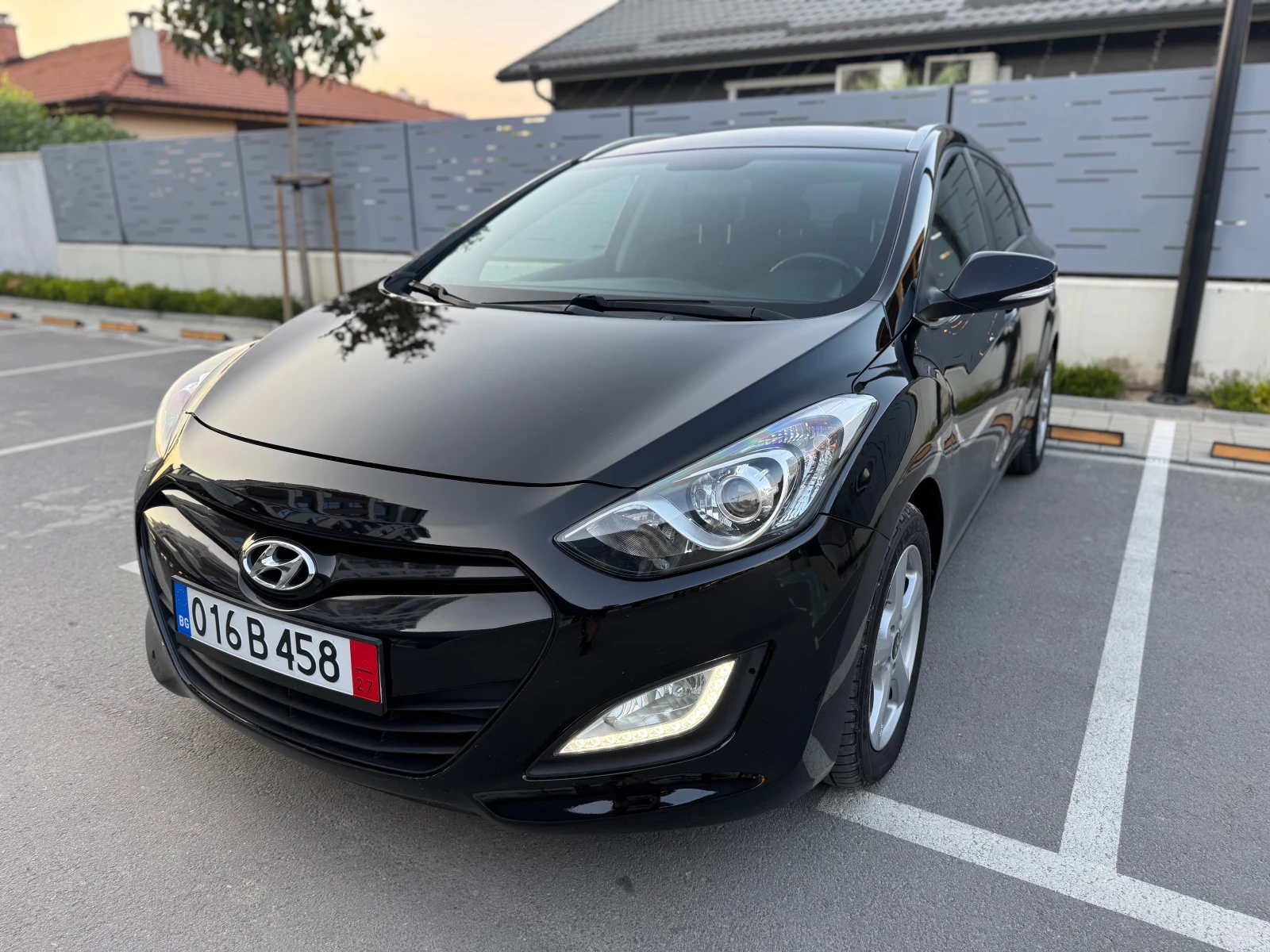 Hyundai I30 1.4CRDI SW 90кс. 6-gearbox - изображение 4