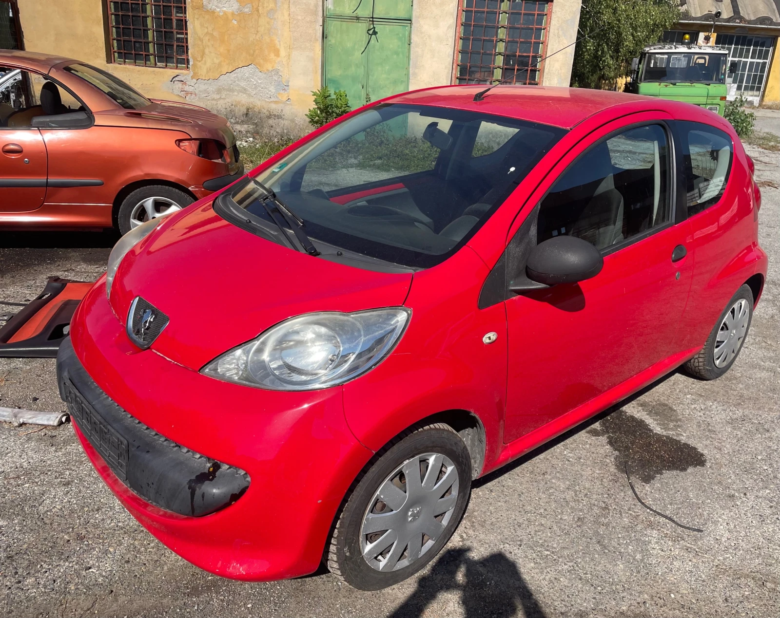 Peugeot 107 1.0 i - изображение 2