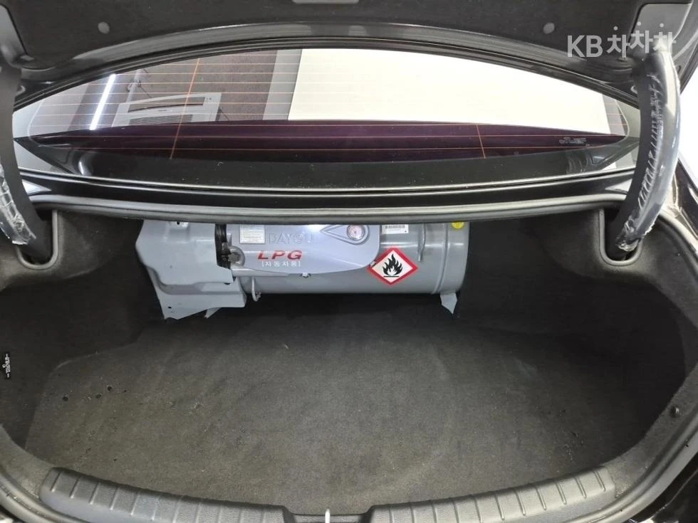 Kia K7 3.0 LPi | Mobile.bg   13