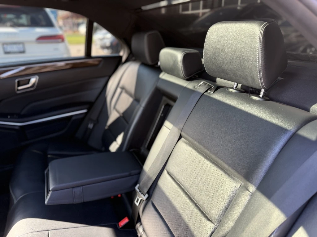 Mercedes-Benz E 250 * CARFAX * БЕЗ ПЪРВОНАЧАЛНА ВНОСКА - изображение 9