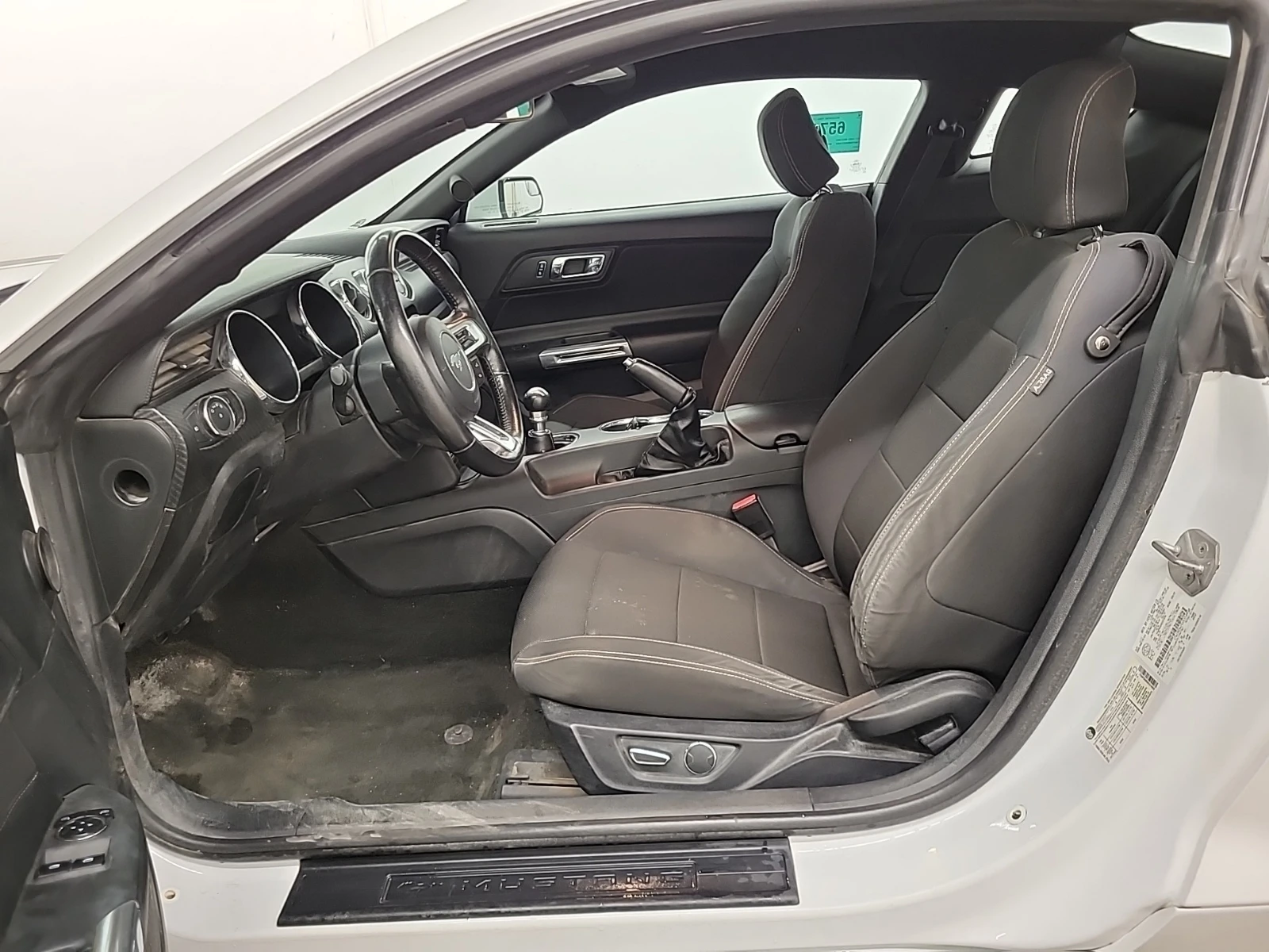 Ford Mustang * CARFAX * БЕЗ ПЪРВОНАЧАЛНА ВНОСКА - изображение 6