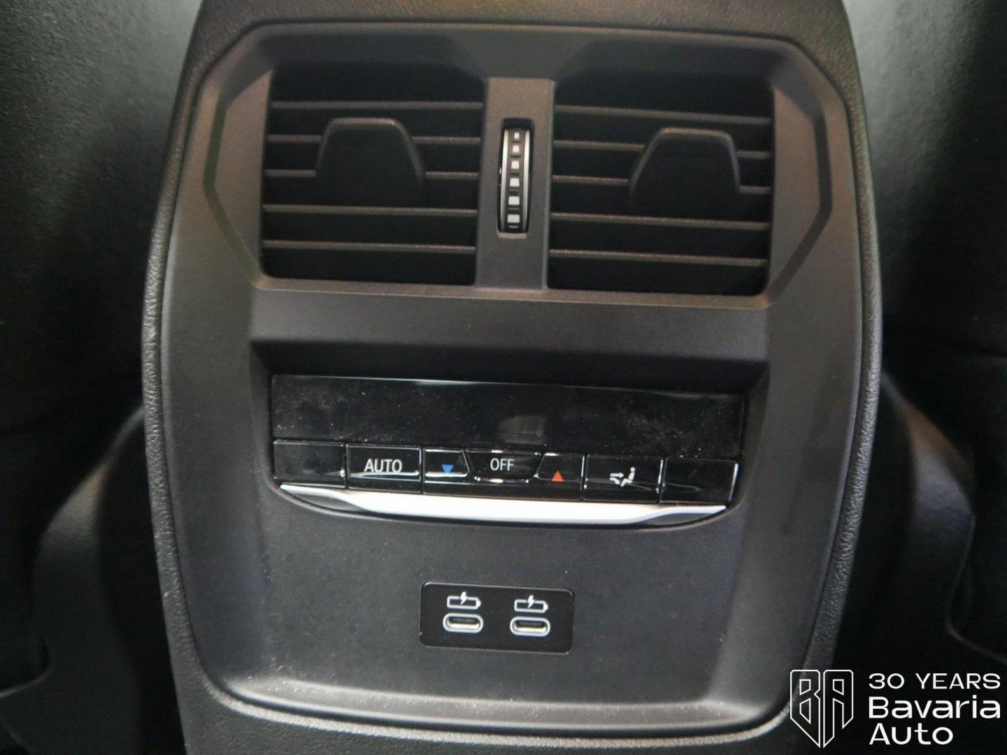 BMW 330 e M Sport Paket Sportautomatic | Mobile.bg   15