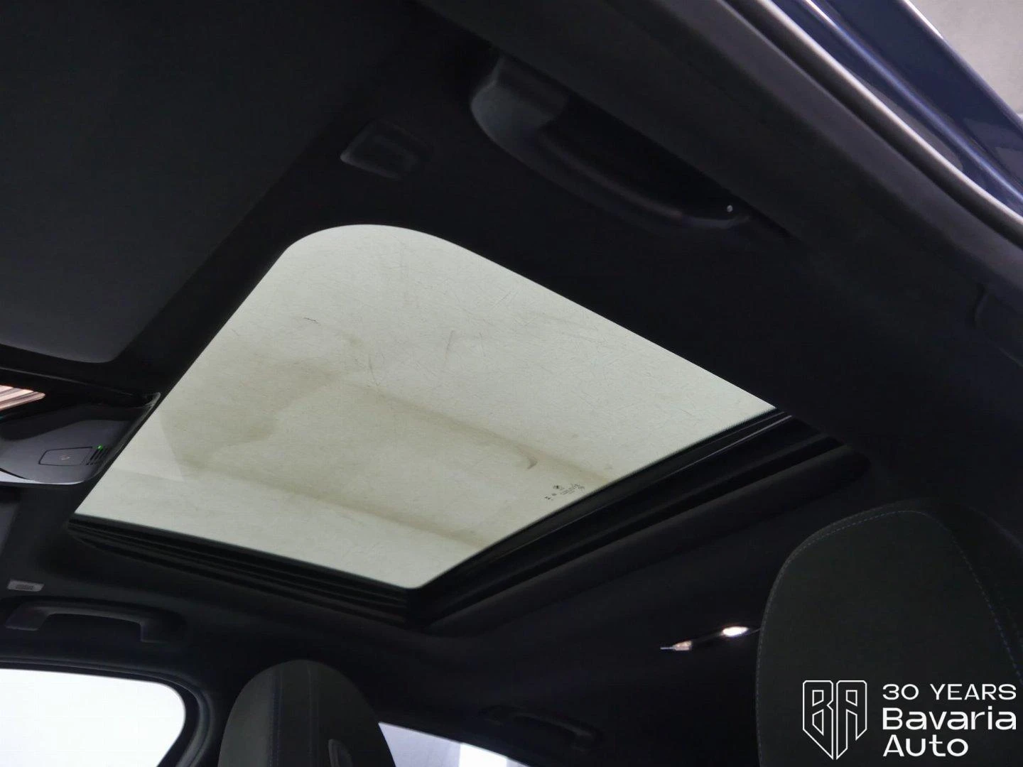 BMW 330 e M Sport Paket Sportautomatic | Mobile.bg   9