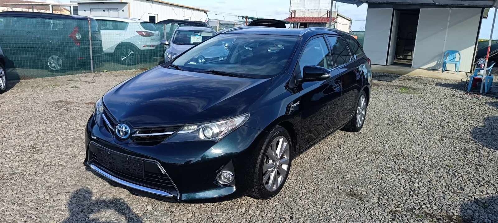 Toyota Auris 1.8 Hybrid * Италия  - изображение 7