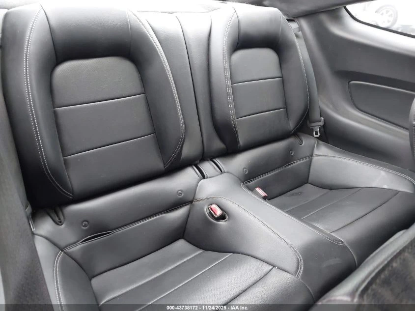 Ford Mustang GT PREMIUM 5.0L - изображение 8