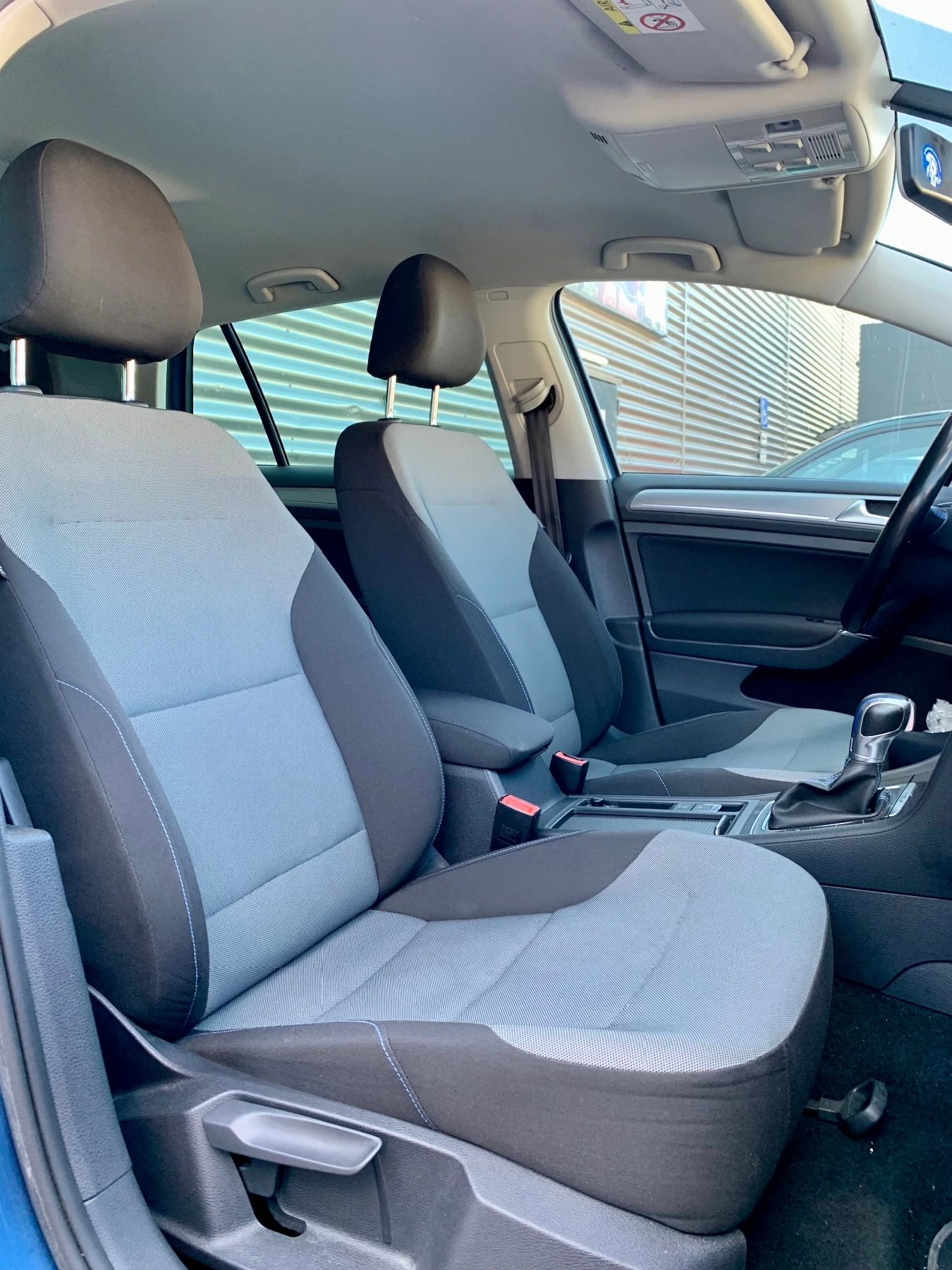 VW Golf Electric  | Mobile.bg � ����������� 12