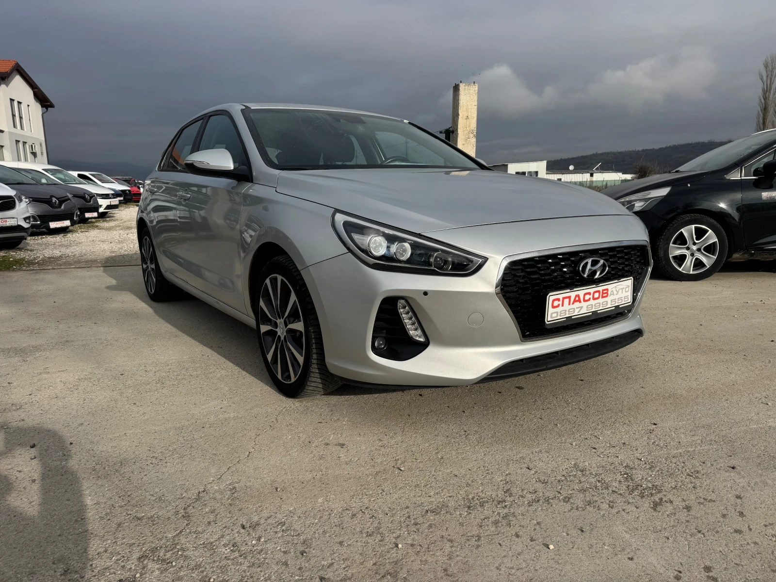 Hyundai I30 1.6 crdi evro6 avtomatik - изображение 3