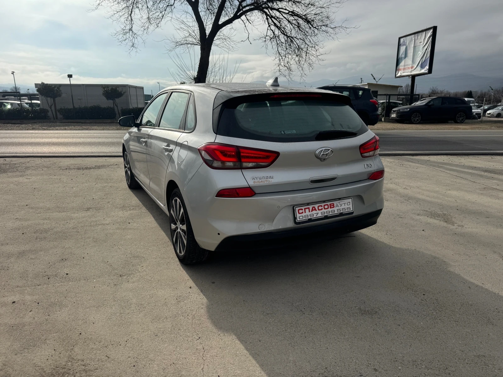 Hyundai I30 1.6 crdi evro6 avtomatik - изображение 5