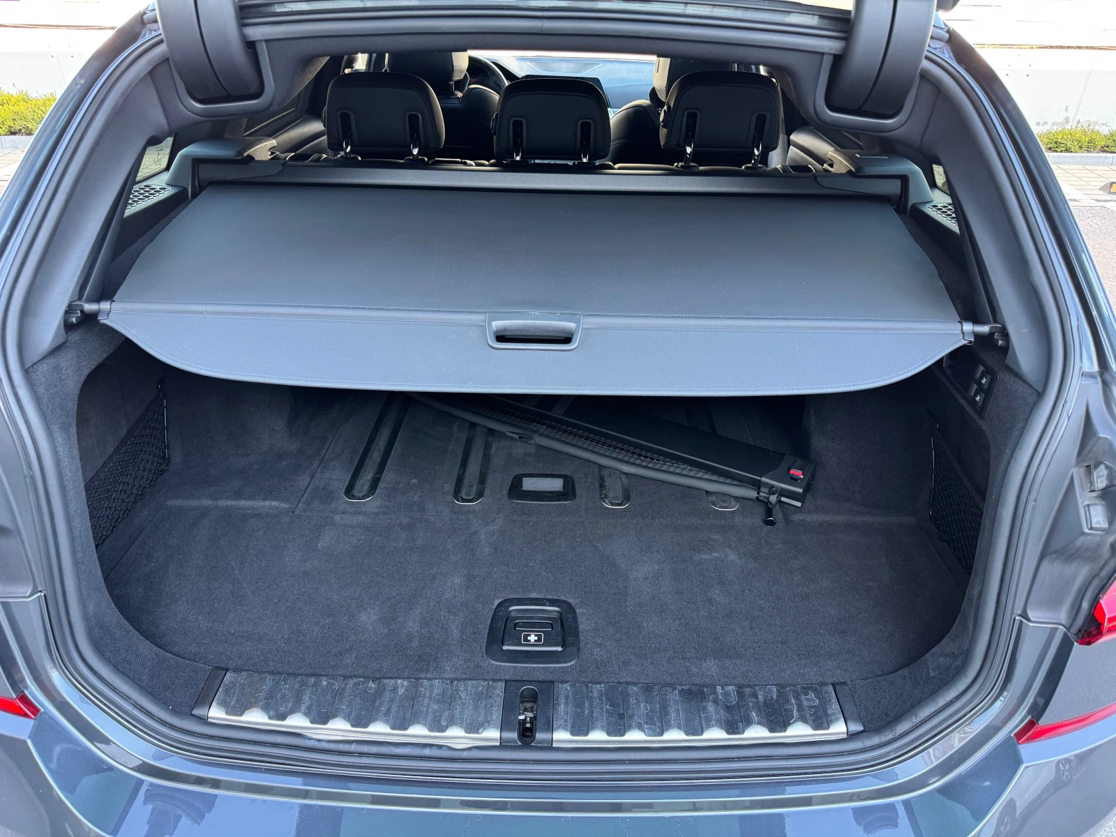 BMW 320 M-packet.mild hybrid, снимка 17 - Автомобили и джипове - 53958367