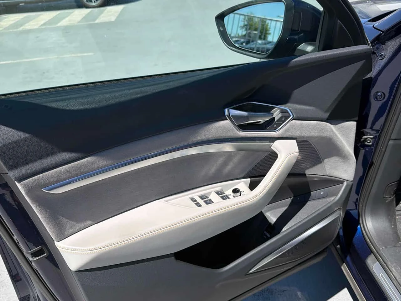 Audi E-Tron Technik* ���������* 360* ���������������� �� �UDI | Mobile.bg � ����������� 11