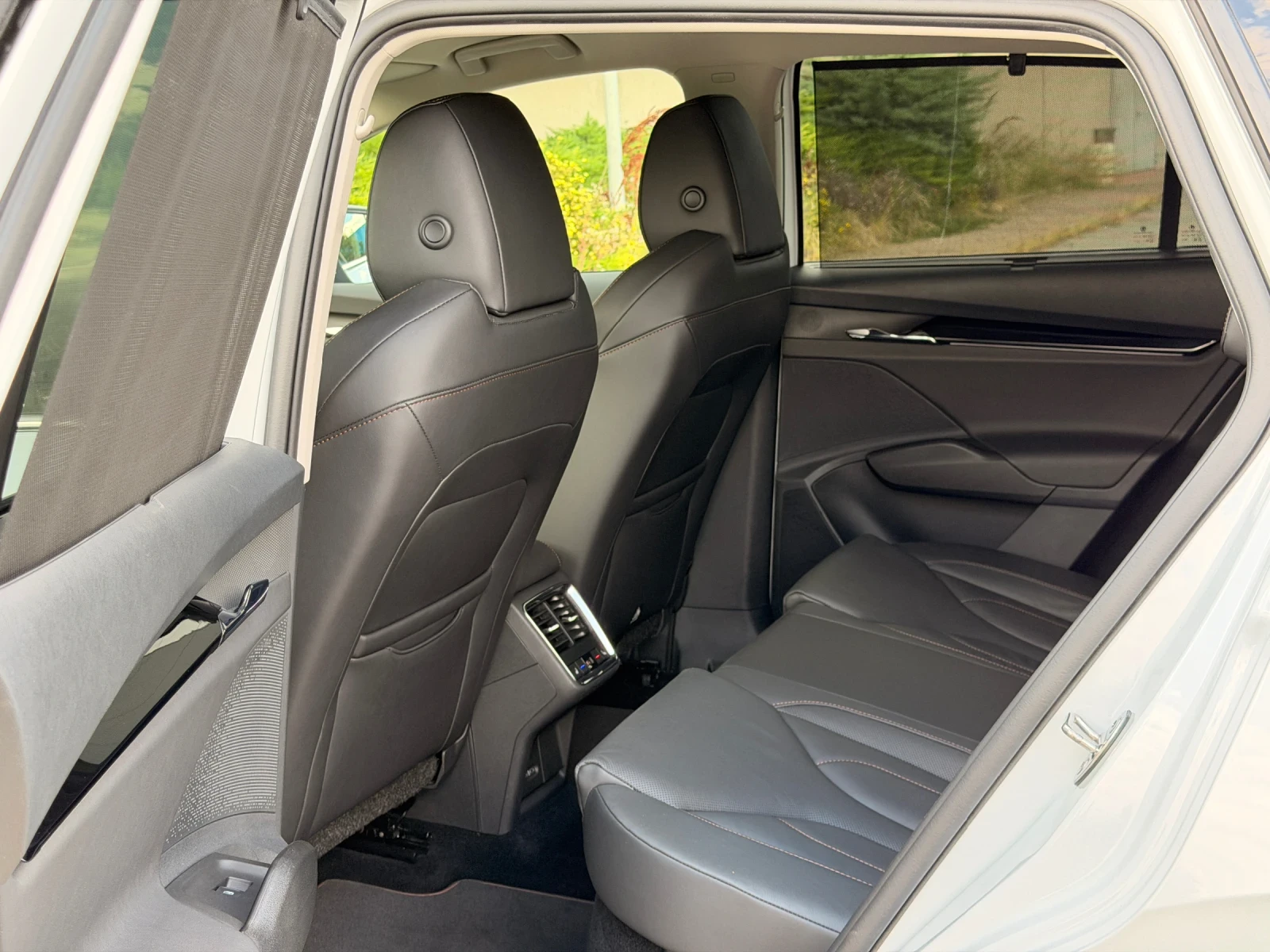 Skoda Enyaq IV80-KEYLESS-ТЕРМОПОМПА-КОЖА-ПАМЕТ-ПОДГРЕВ-УНИКАТ!, снимка 11 - Автомобили и джипове - 55671566