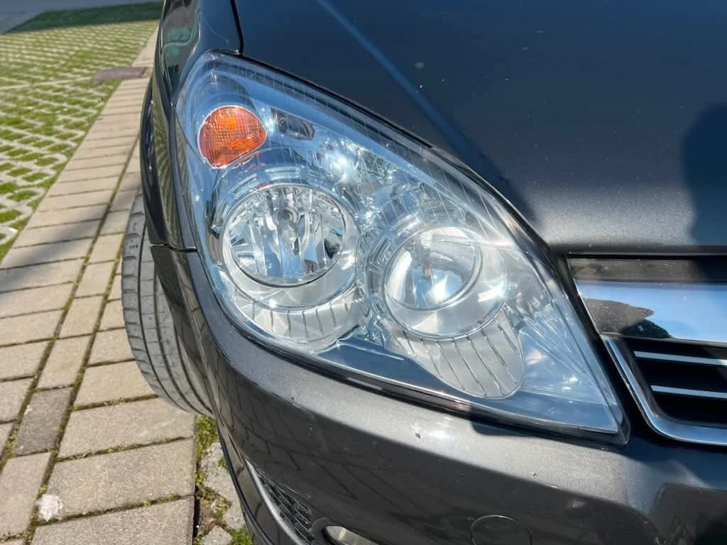Opel Astra 1.6 CDTI COSMO, снимка 12 - Автомобили и джипове - 55729178