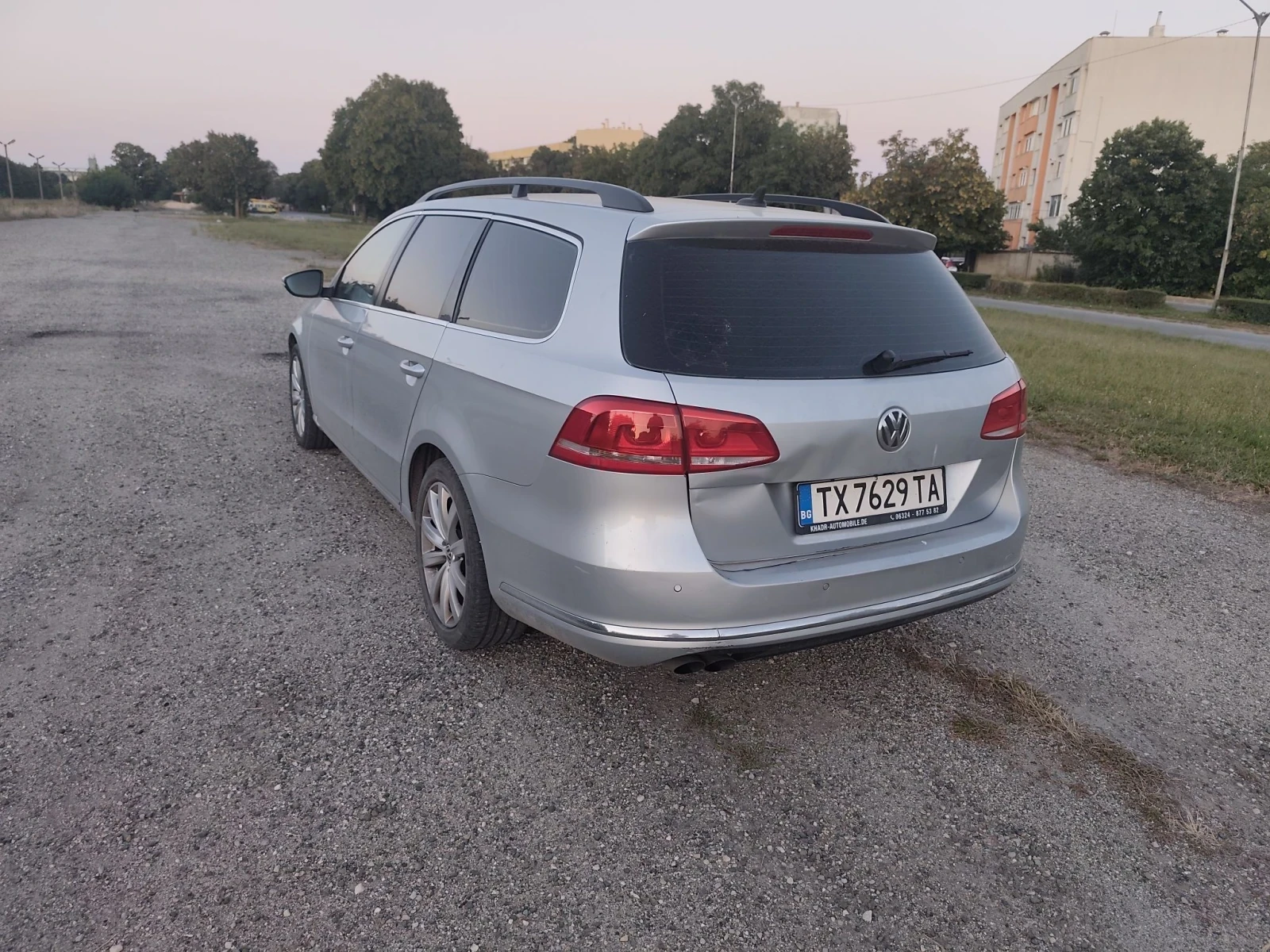 VW Passat 2.0TDI, снимка 6 - Автомобили и джипове - 55876929