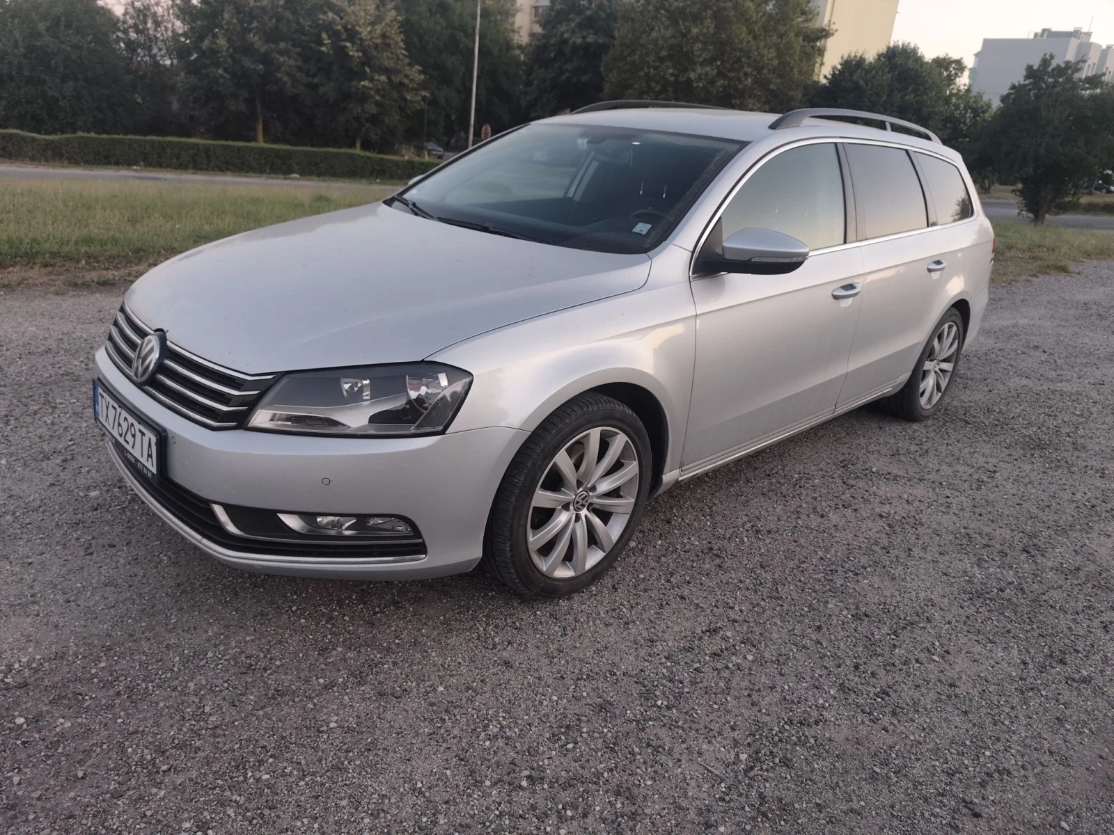 VW Passat 2.0TDI, снимка 4 - Автомобили и джипове - 55876929