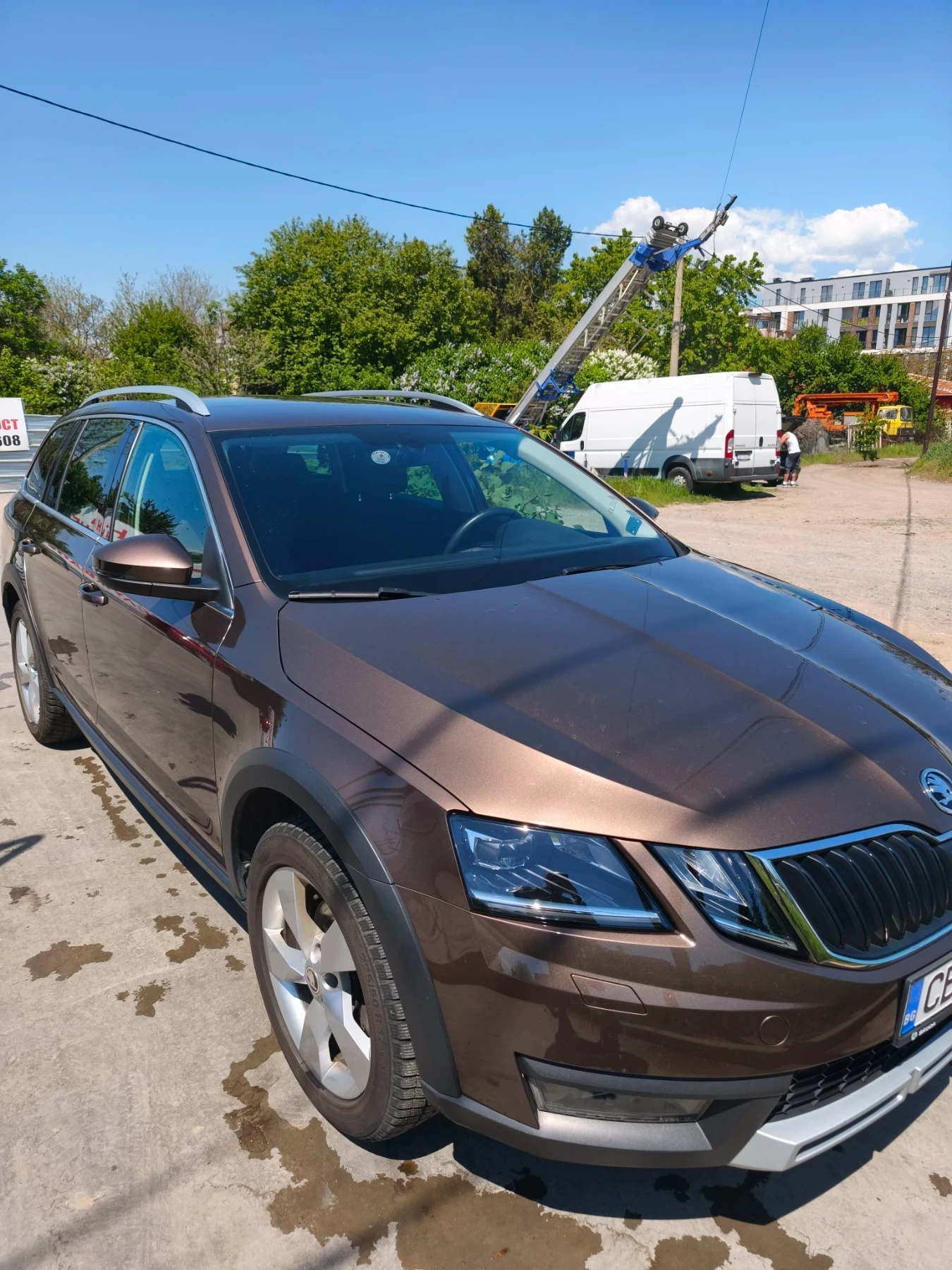 Skoda Octavia Scout 4x4, снимка 2 - Автомобили и джипове - 55925700
