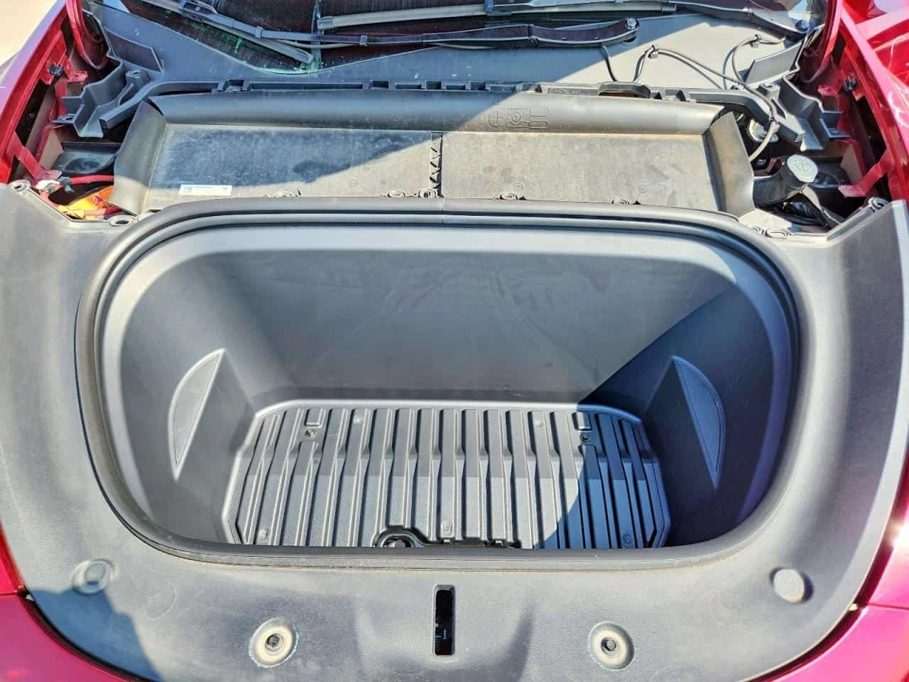 Tesla Model Y * CARFAX * ��� ������������ ������ | Mobile.bg � ����������� 11