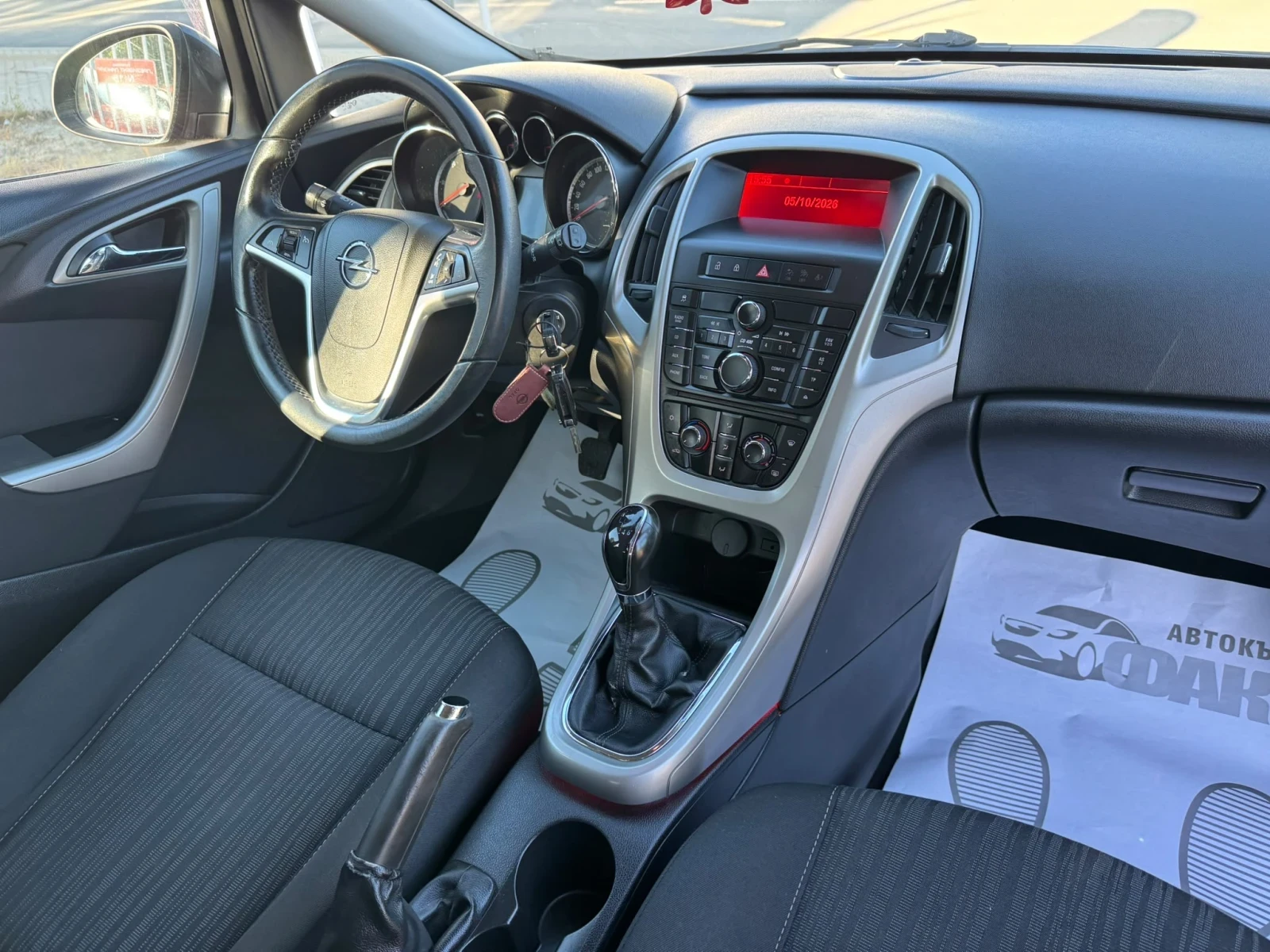 Opel Astra 1.7CDTi, снимка 11 - Автомобили и джипове - 56368952