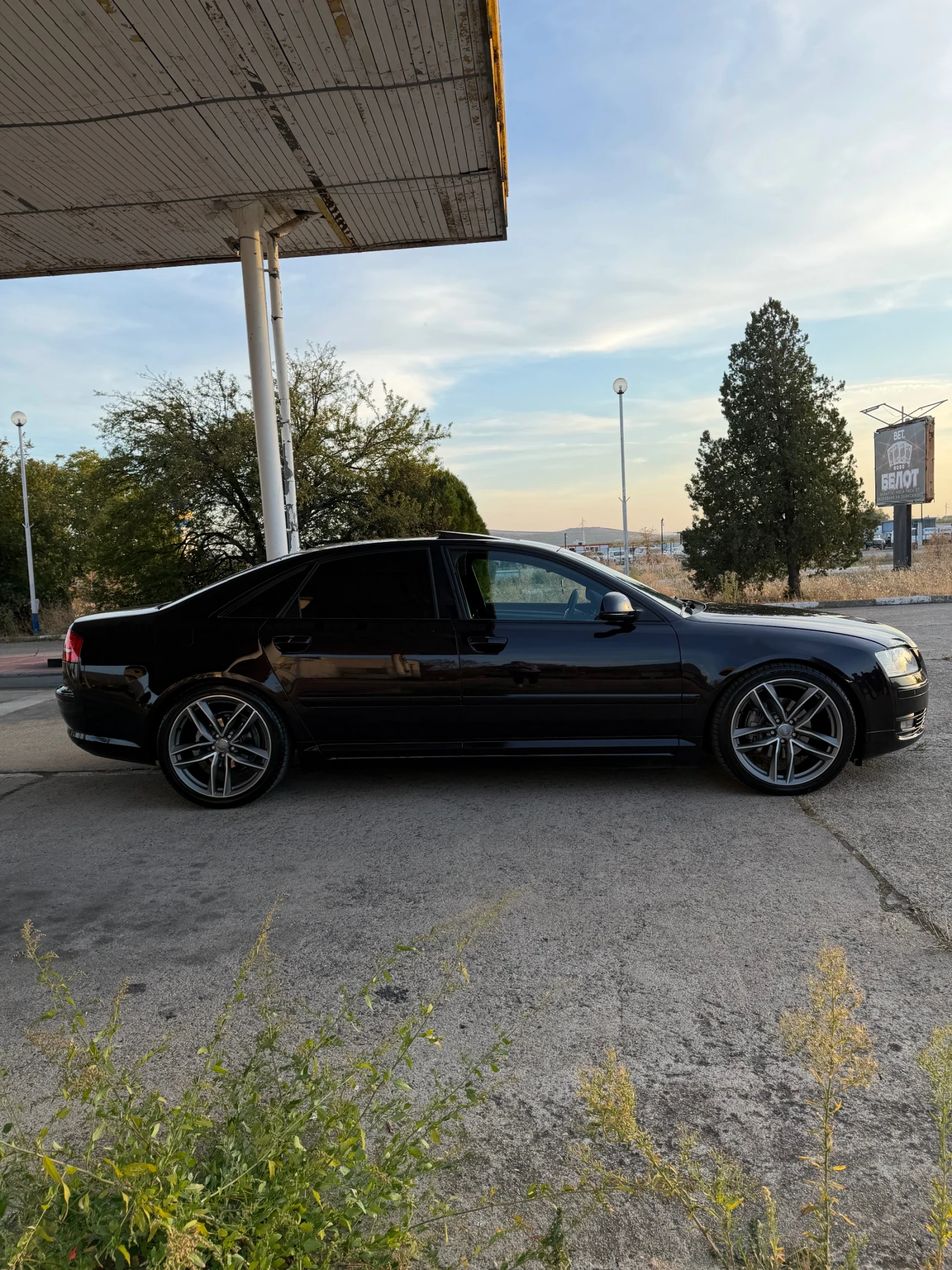 Audi A8 3.0TDI Exclusive Black Optics, снимка 3 - Автомобили и джипове - 56431786