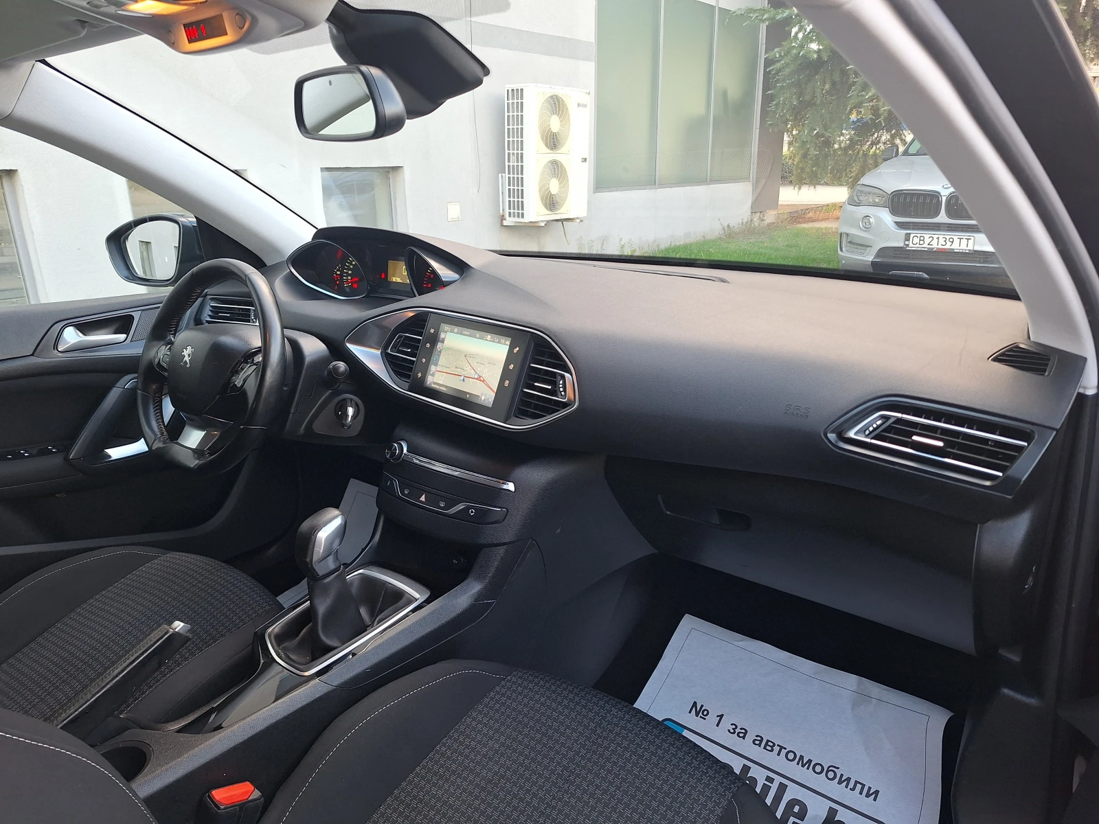 Peugeot 308 1.6hdi navi, снимка 12 - Автомобили и джипове - 56684149
