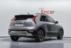 Kia Niro TRENDY* ПОДГРЕВ* ОБДУХВАНЕ* НАВИ* КАМЕРА* HUD* , снимка 2