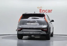 Kia Niro TRENDY* ПОДГРЕВ* ОБДУХВАНЕ* НАВИ* КАМЕРА* HUD* , снимка 4