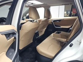 Toyota Rav4 5Th Generation 2.5 2Wd Hybrid, снимка 12