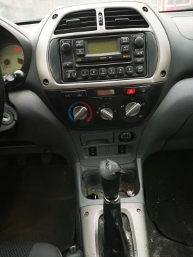 Toyota Rav4 2.0 D4D, ЗАБЕЛЕЖКИ , снимка 11