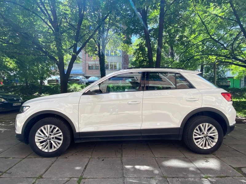 VW T-Roc 1.5 TSI Гаранционен, снимка 2 - Автомобили и джипове - 47406163