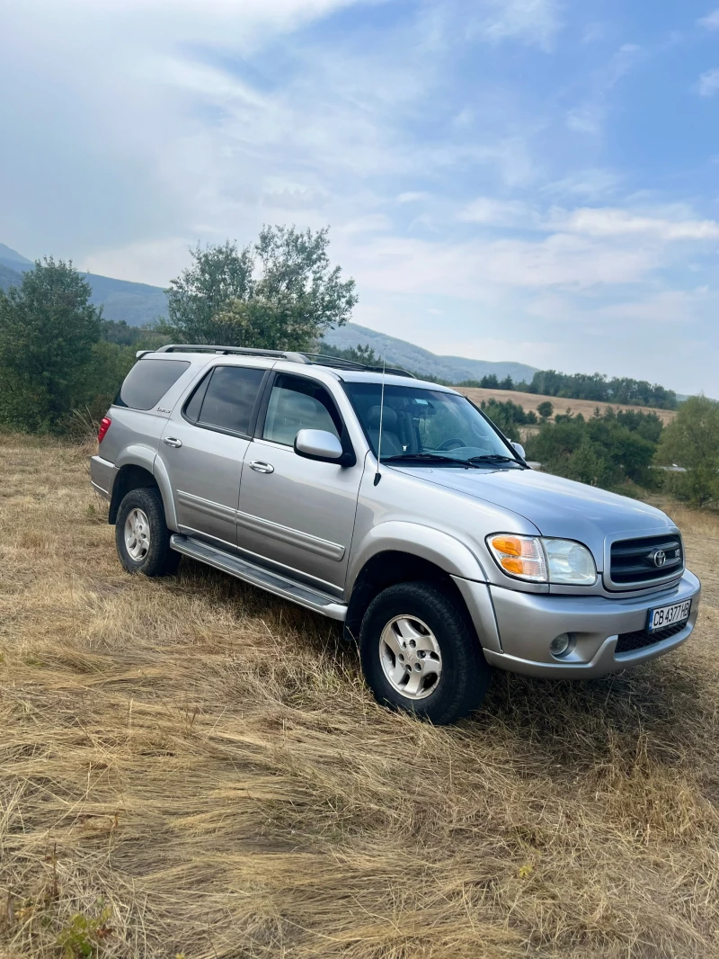 Toyota Sequoia LIMITED V8 4.7, снимка 2 - Автомобили и джипове - 46400871