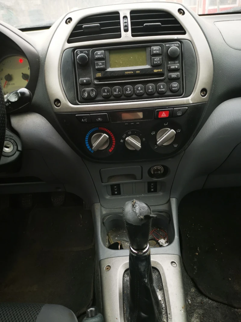 Toyota Rav4 2.0 D4D, ЗАБЕЛЕЖКИ , снимка 11 - Автомобили и джипове - 48275317