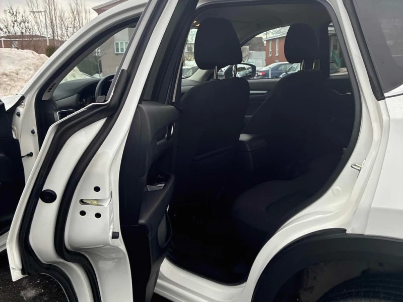 Mazda CX-5 2024 GX * CARFAX * БЕЗ ПЪРВОНАЧАЛНА ВНОСКА, снимка 11 - Автомобили и джипове - 52852369