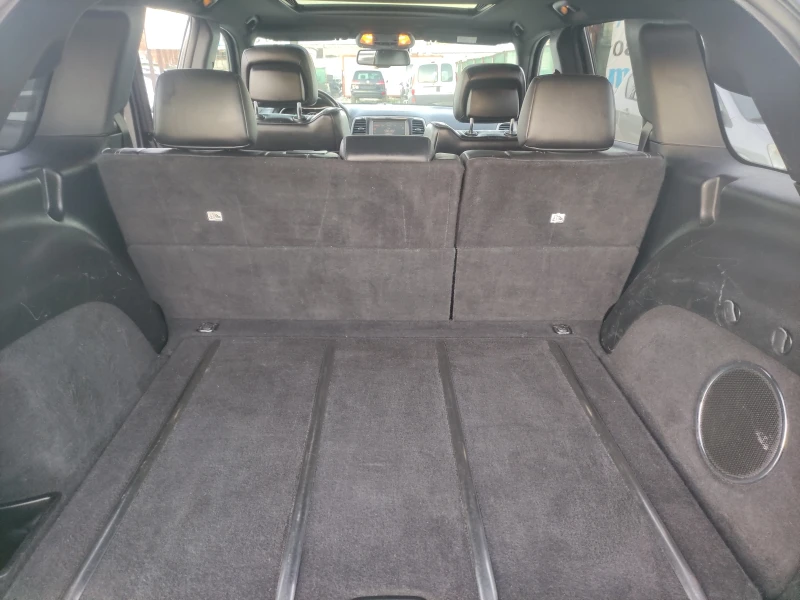 Jeep Grand cherokee 3.0crdi Overland Swiss, снимка 12 - Автомобили и джипове - 53048410