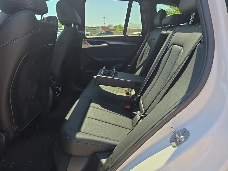 BMW X3 30i * M SPORT * CARPLAY * HEAD UP * БЕЗ ИНЦИДЕНТИ , снимка 10 - Автомобили и джипове - 55242898