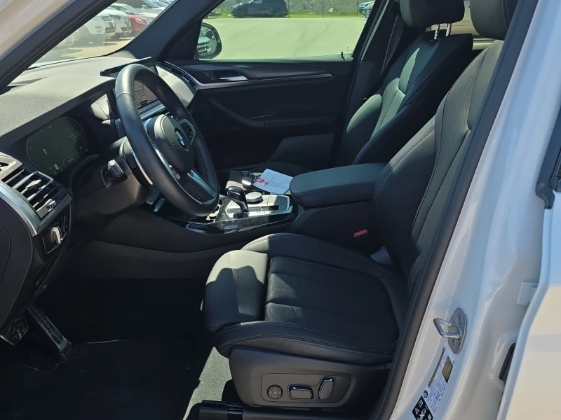 BMW X3 30i * M SPORT * CARPLAY * HEAD UP * БЕЗ ИНЦИДЕНТИ , снимка 6 - Автомобили и джипове - 55242898