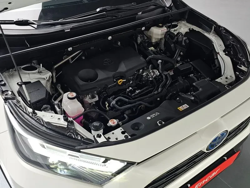 Toyota Rav4 5Th Generation 2.5 2Wd Hybrid, снимка 6 - Автомобили и джипове - 56289469