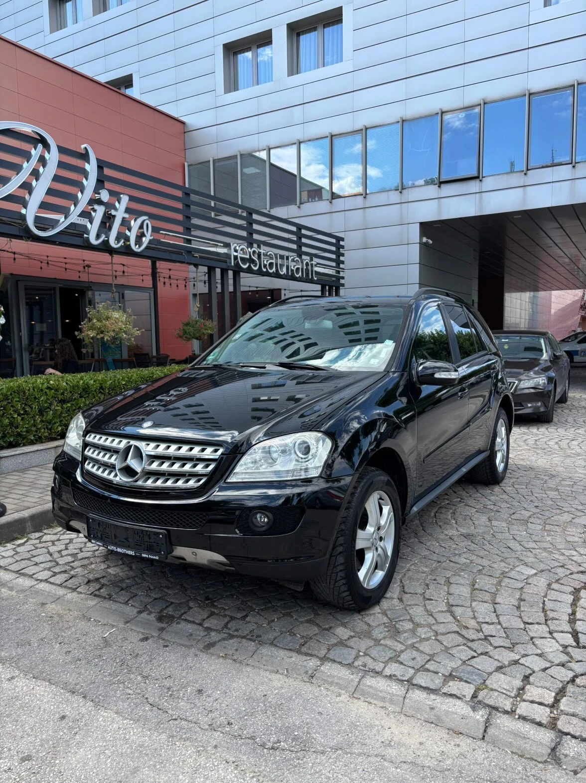 Mercedes-Benz ML 280 3.0CDI / НА ПРУЖИНИ / ПОДГРЕВ / ТОП СЪСТОЯНИЕ - изображение 2