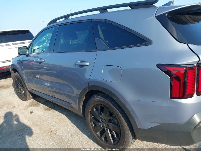 Kia Sorento 2022 KIA SORENTO X-LINE S - изображение 4