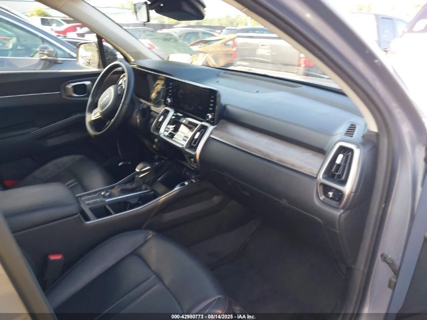 Kia Sorento 2022 KIA SORENTO X-LINE S - изображение 9