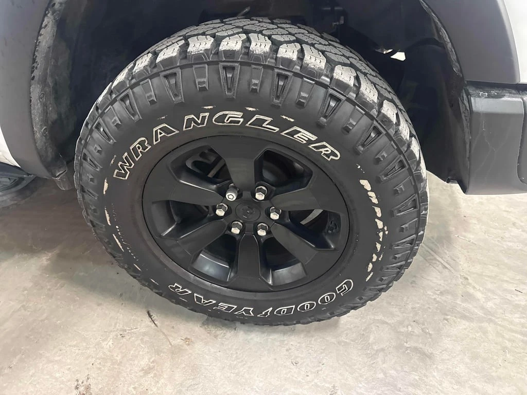 Dodge RAM 1500 * Rebel * CARFAX * ��� ������������ ������ | Mobile.bg � ����������� 7