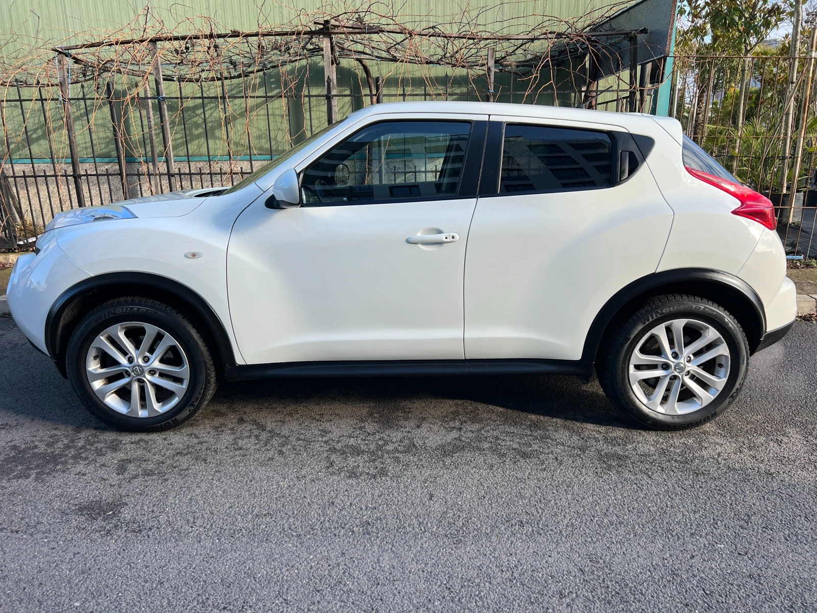 Nissan Juke 1.6 Turbo 190 Keyless Go Navi  | Mobile.bg � ����������� 4