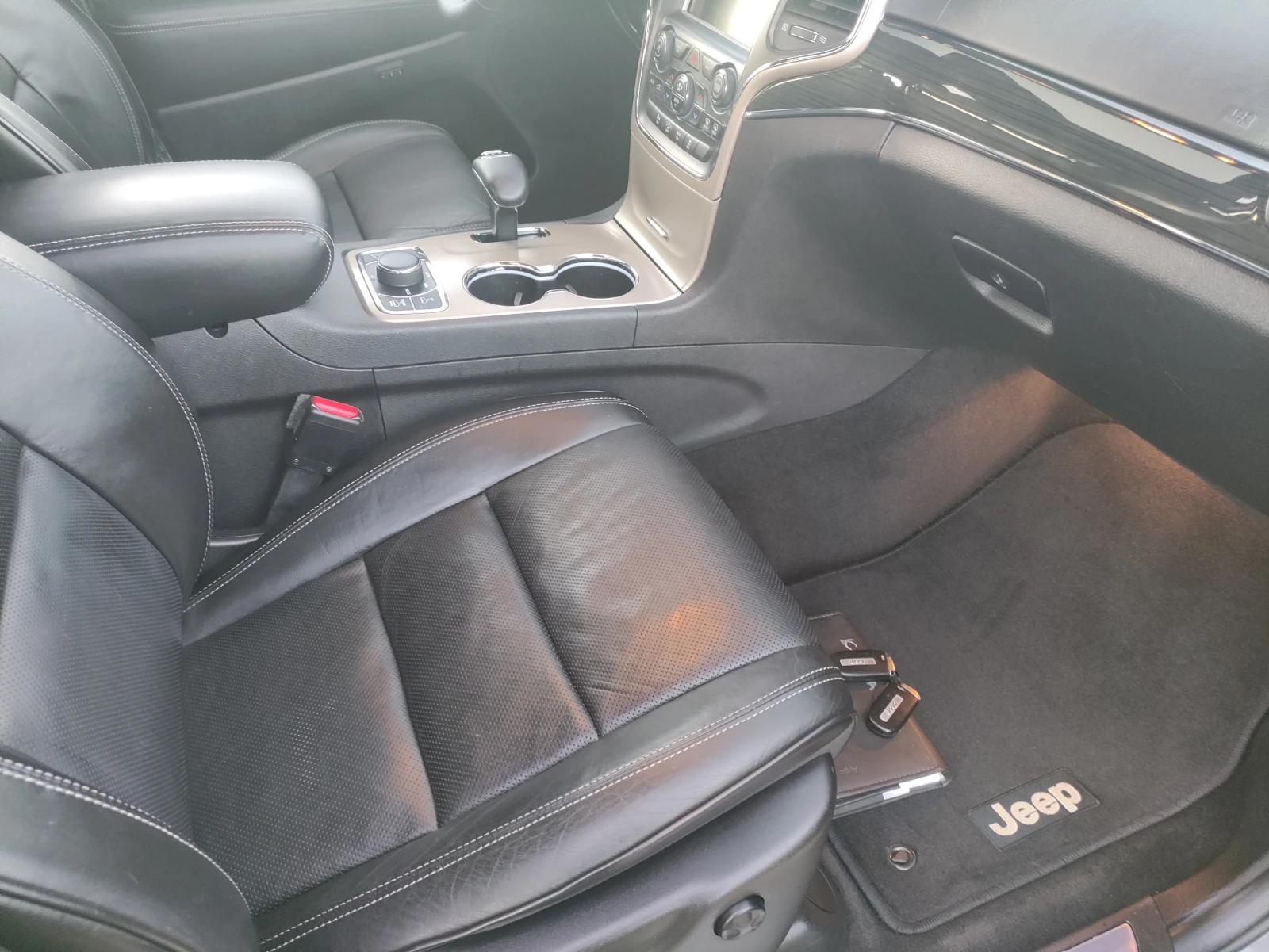 Jeep Grand cherokee 3.0crdi Overland Swiss - изображение 7