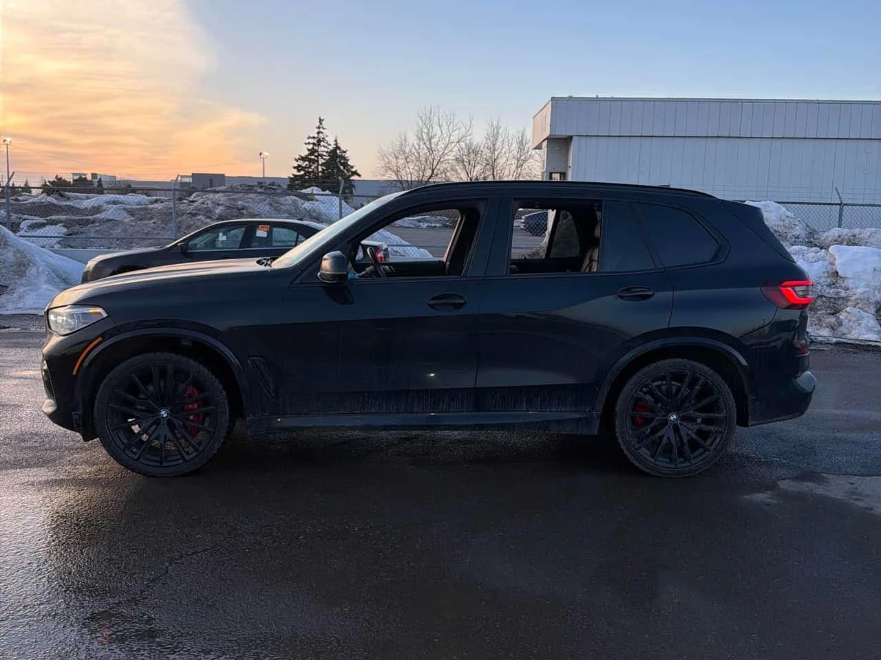 BMW X5 xDrive40i  CARFAX - изображение 2