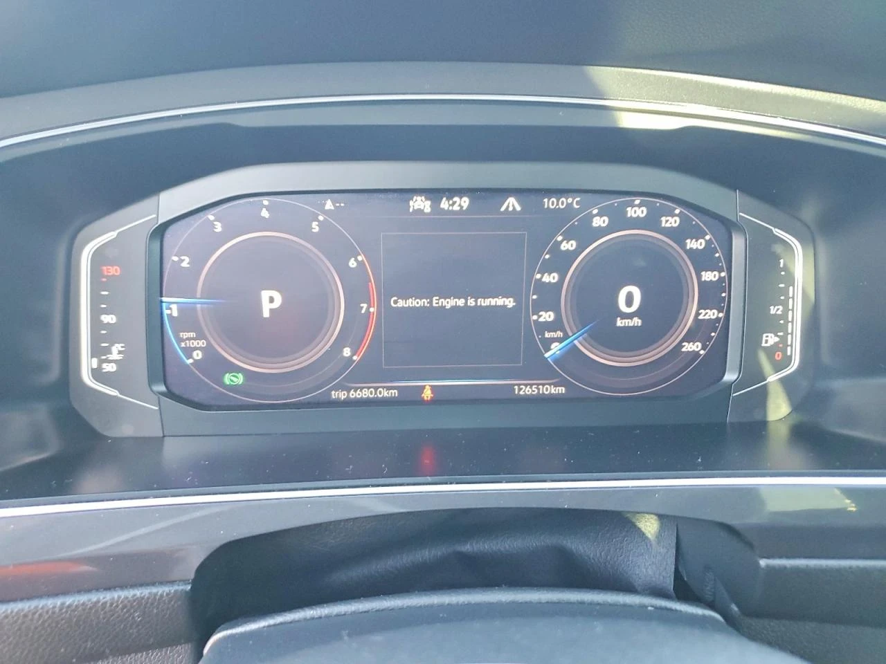 VW Tiguan SEL PREMIUM R-LINE, снимка 9 - Автомобили и джипове - 53929111