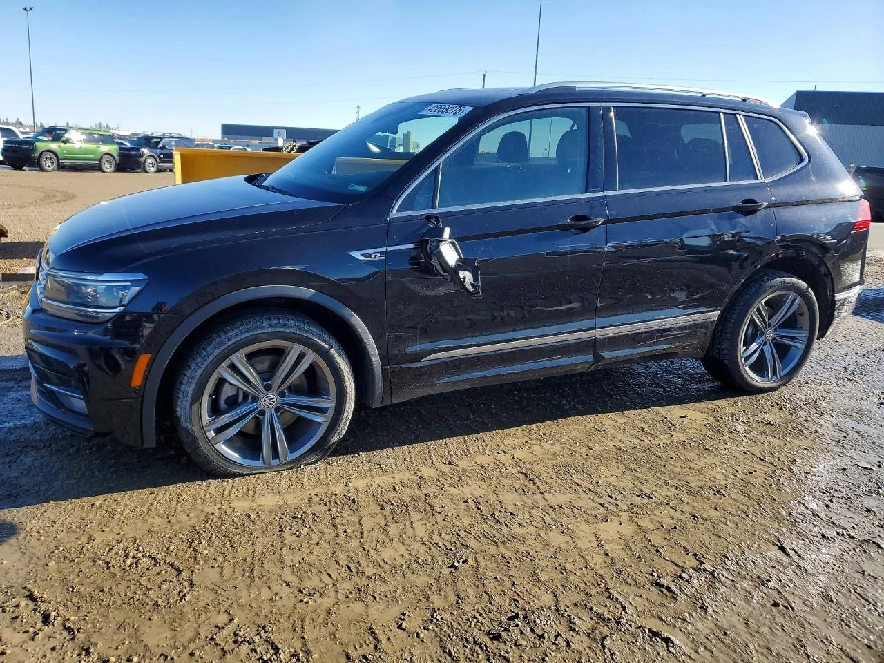 VW Tiguan SEL PREMIUM R-LINE