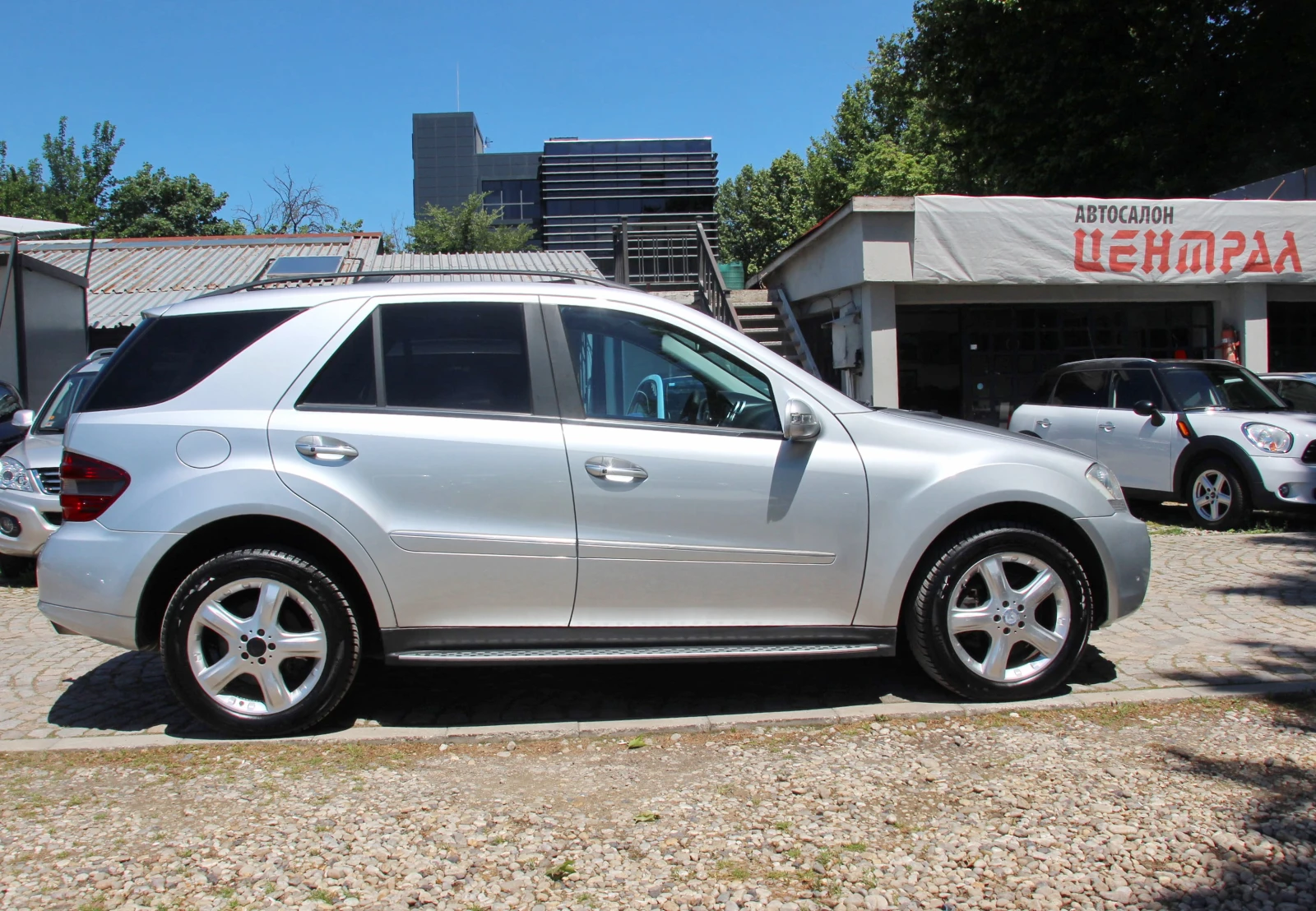Mercedes-Benz ML 420 CDI  4MATIC , снимка 4 - Автомобили и джипове - 53975621