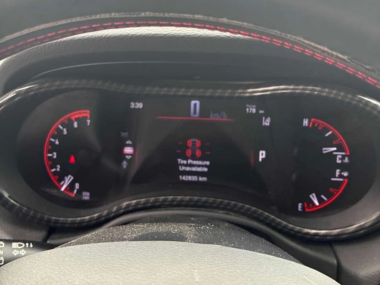 Dodge Durango * AWD 4dr R/T * PANO* KEYLESS* ПОДГРЕВ* , снимка 8 - Автомобили и джипове - 54525904