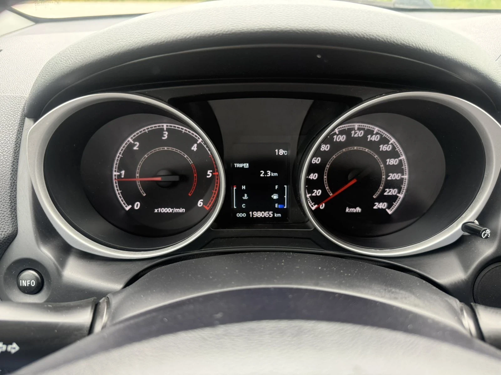 Mitsubishi ASX 1.8 DID 116 к.с. 4х4 ЕВРО 5, снимка 10 - Автомобили и джипове - 54554740