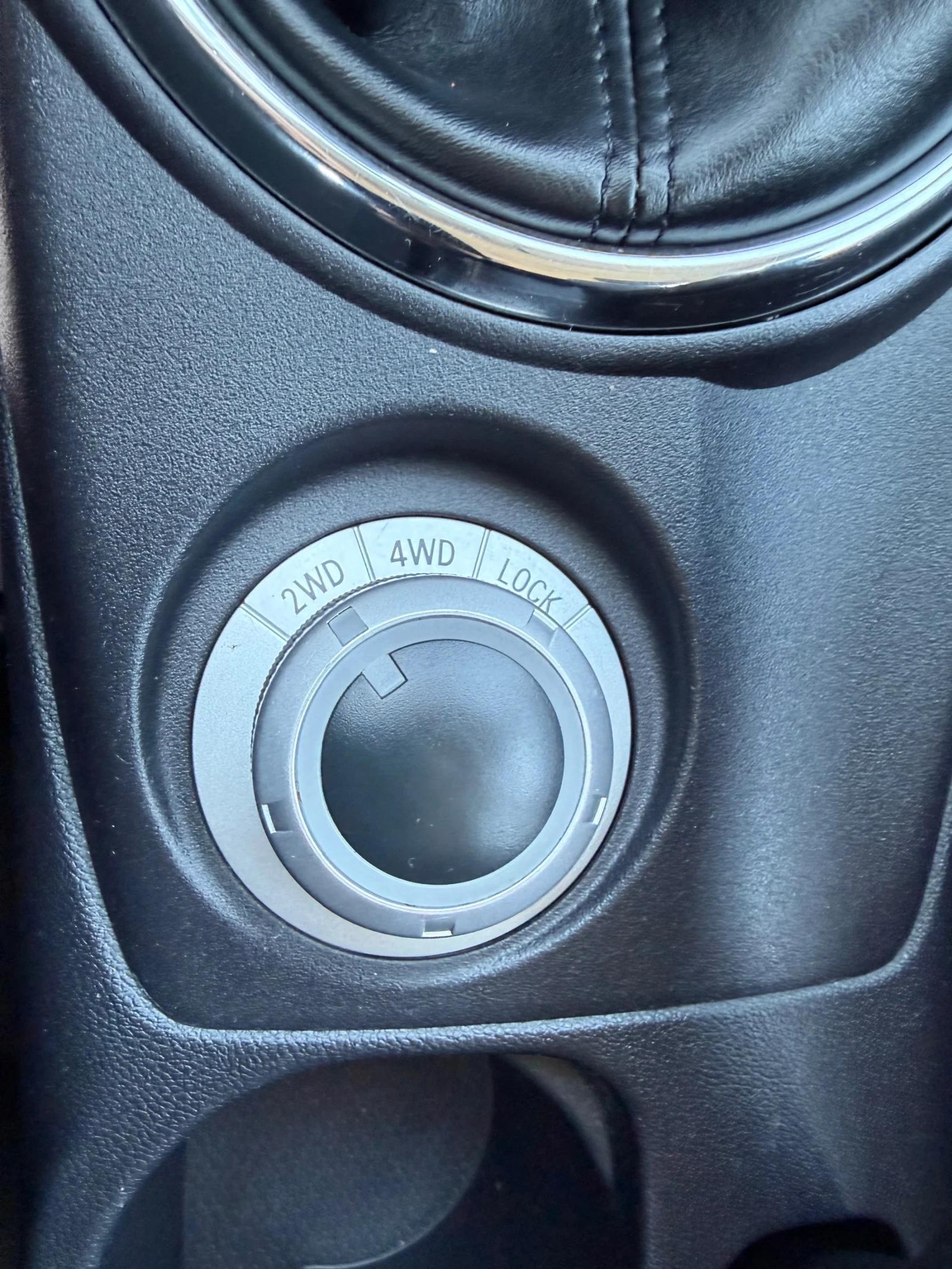 Mitsubishi ASX 1.8 DID 116 к.с. 4х4 ЕВРО 5, снимка 12 - Автомобили и джипове - 54554740